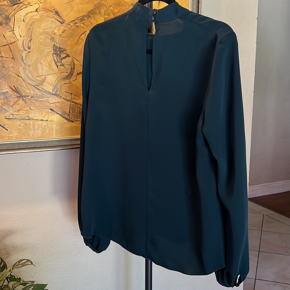 Aritzia Dark Green Blouse - Picture 5 of 7